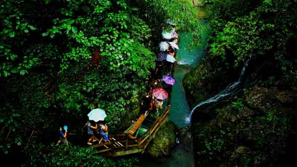 黑山谷旅游