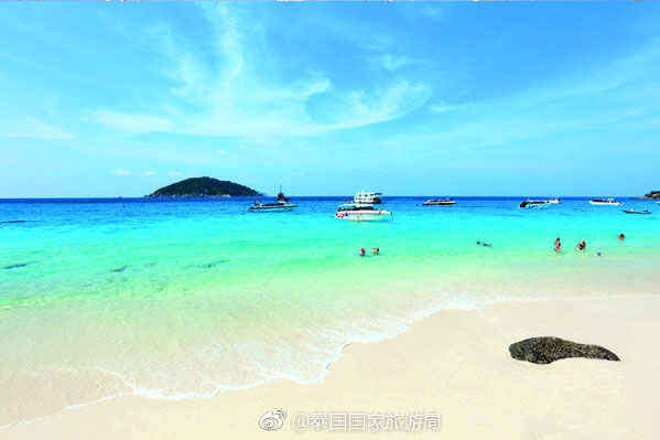 斯米蘭旅游