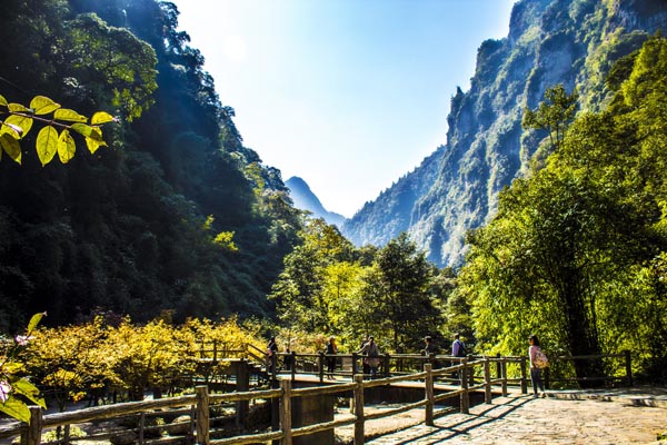 黑山谷旅游