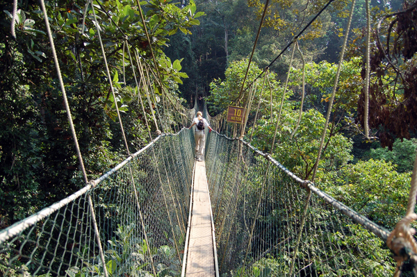 斯米蘭旅游