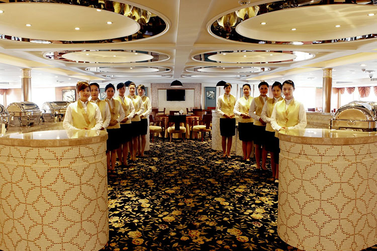 黃金游輪旅游