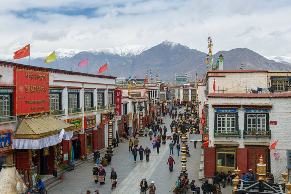 西藏旅游